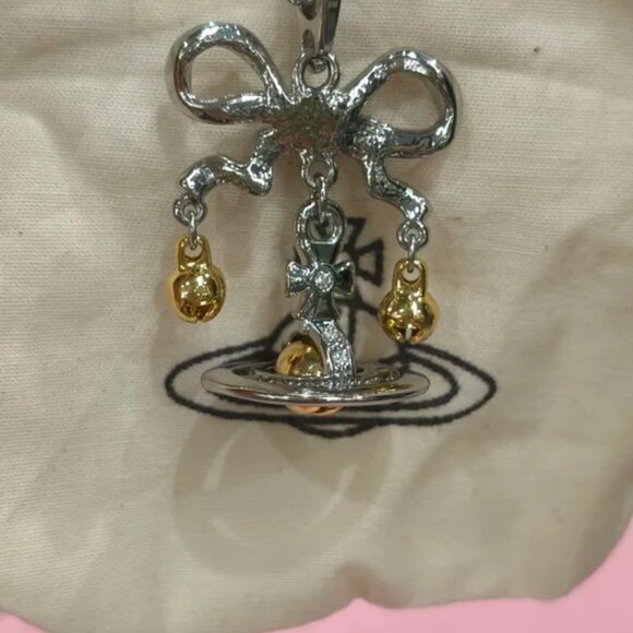 Vivienne Westwood Pendant Necklace - Picture 3 of 6
